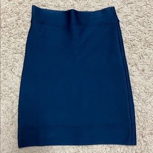 BCBG stretch skirt